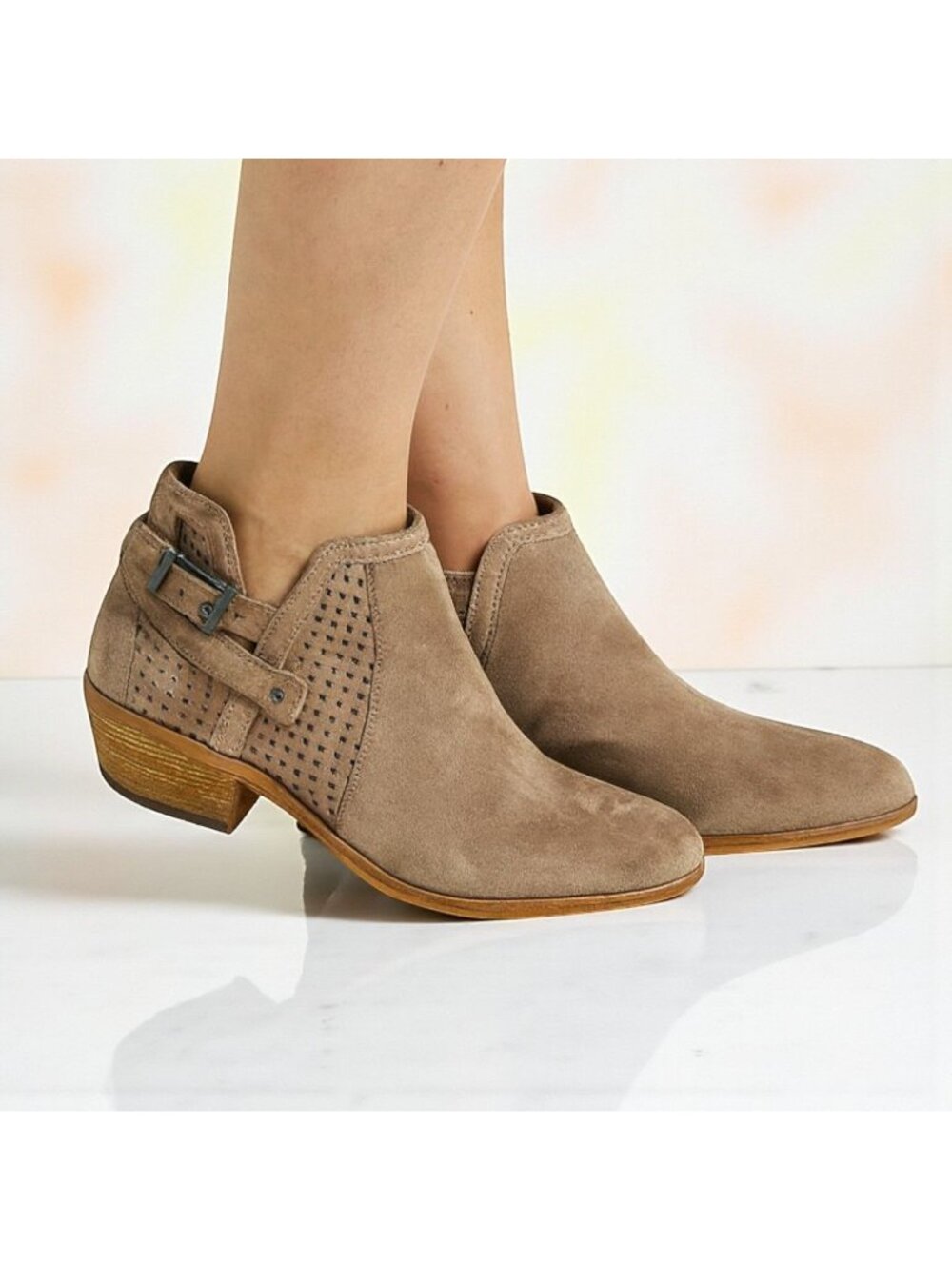 Vince Camuto Womens Pamma Suede Buckle Block Heel Bootie Brown Size US 8M